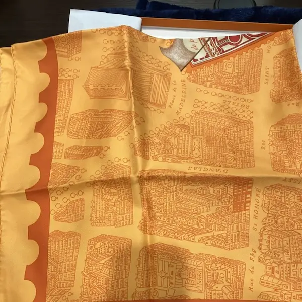 エルメス　スカーフ　カレ90