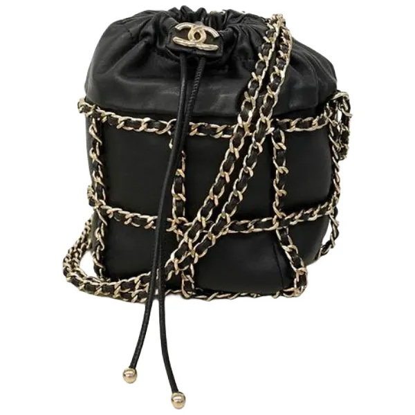 シャネル チェーンショルダーバッグ ラムスキン