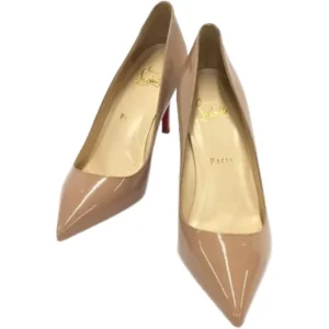 クリスチャン・ルブタン パンプス エナメル