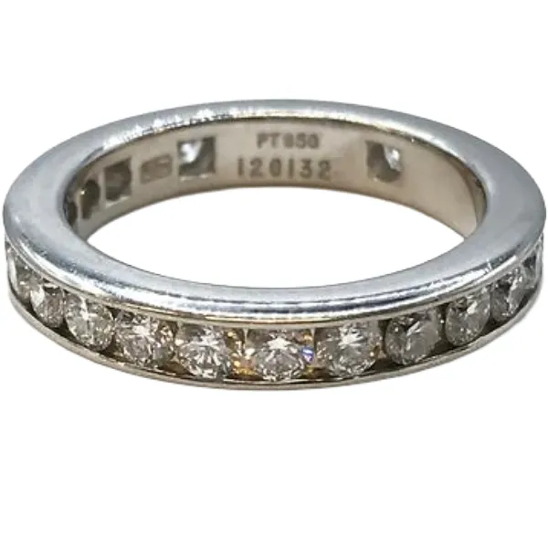 ハリーウィンストン チャネルセット リング