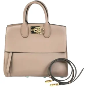 サルヴァトーレ・フェラガモ ガンチーニ ハンドバッグ レザー