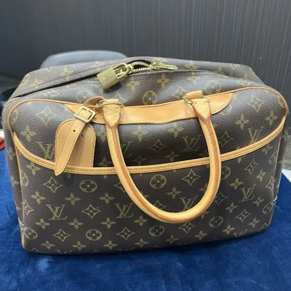 ルイ・ヴィトン　モノグラム　ドーヴィル