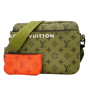 ルイ・ヴィトン モノグラム トリオメッセンジャー ショルダーバッグ M23783
