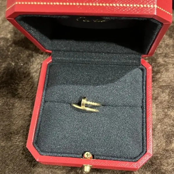 カルティエ　ジュストアンクル　リング