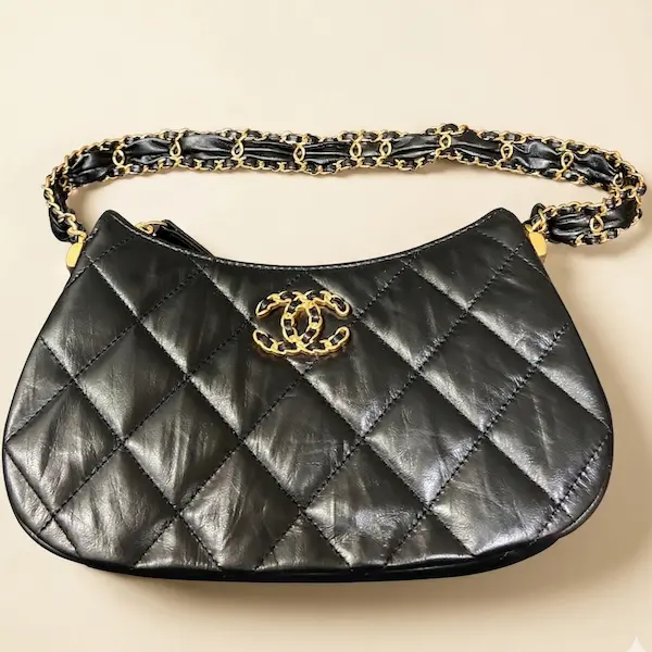 シャネル　マトラッセ　ホーボーバッグ