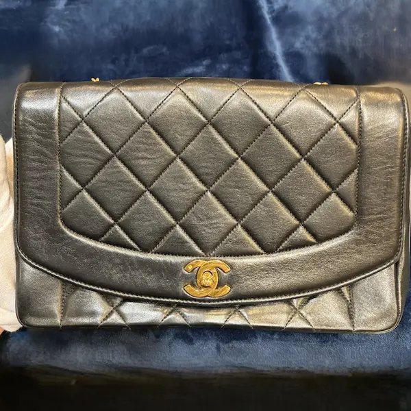 シャネル　マトラッセ　ダイアナ　チェーンショルダー