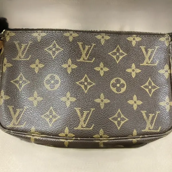 ルイ・ヴィトン　モノグラム　ポシェット・アクセソワール