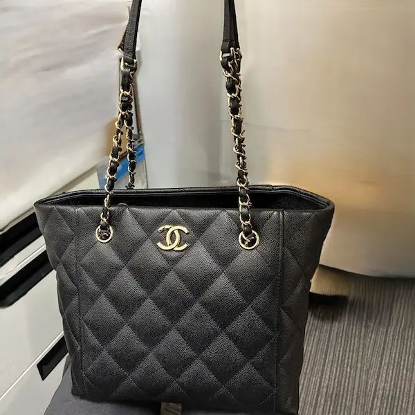 シャネル　マトラッセ　チェーントートバッグ