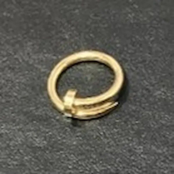 カルティエ　ジュスト アン クル　リング