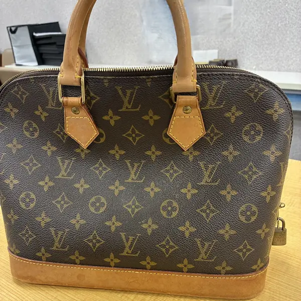 ルイ・ヴィトン　アルマ　モノグラムキャンバス　ハンドバッグ