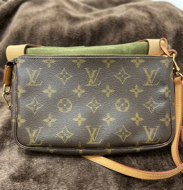 ルイヴィトン　モノグラム　トロター