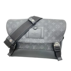 ルイ・ヴィトン モノグラムエクリプス メッセンジャーヴォワヤージュPM ショルダーバッグ M40511