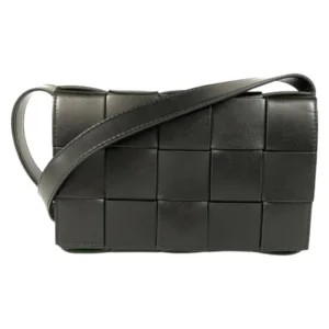 ボッテガ・ヴェネタ カセット ショルダーバッグ レザー