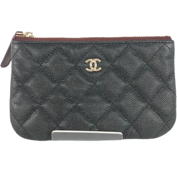 シャネル マトラッセ ポーチ キャビアスキン