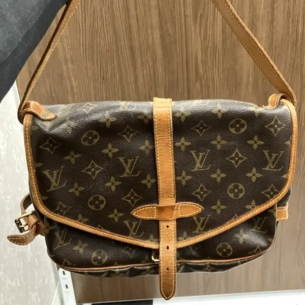 ルイ・ヴィトン　モノグラム　ソミュール