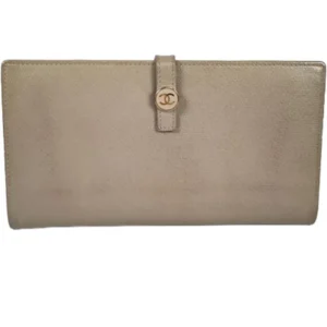 シャネル ココボタン 財布 レザー