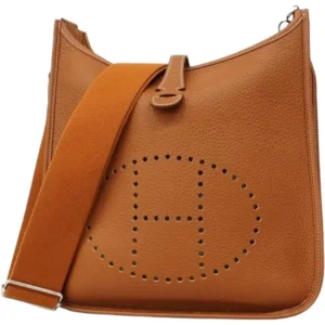 エルメス エヴリン3PM ショルダーバッグ レザー B刻印 シルバー金具