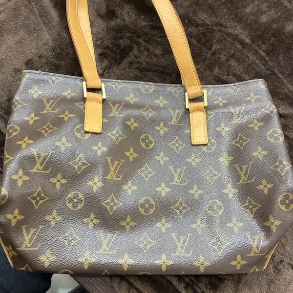 ルイ・ヴィトン　モノグラム　カバメゾ