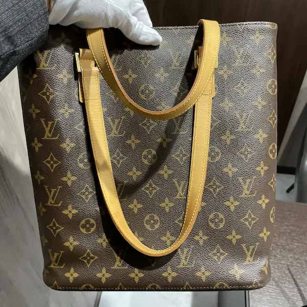 ルイ・ヴィトン　モノグラム　ヴァヴァン