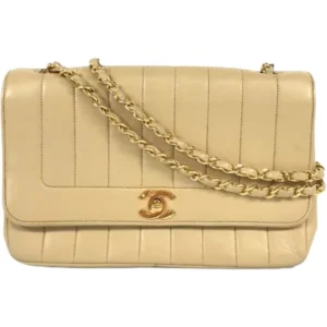 シャネル マドモアゼル チェーンショルダーバッグ ラムスキン