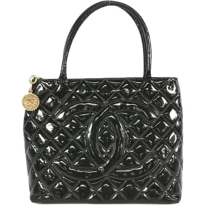 シャネル マトラッセ 復刻トート トートバッグ パテントレザー 