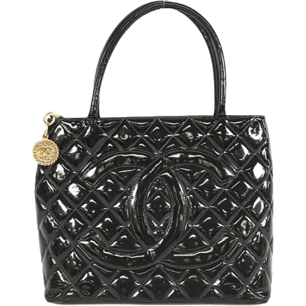 シャネル マトラッセ 復刻トート トートバッグ パテントレザー 