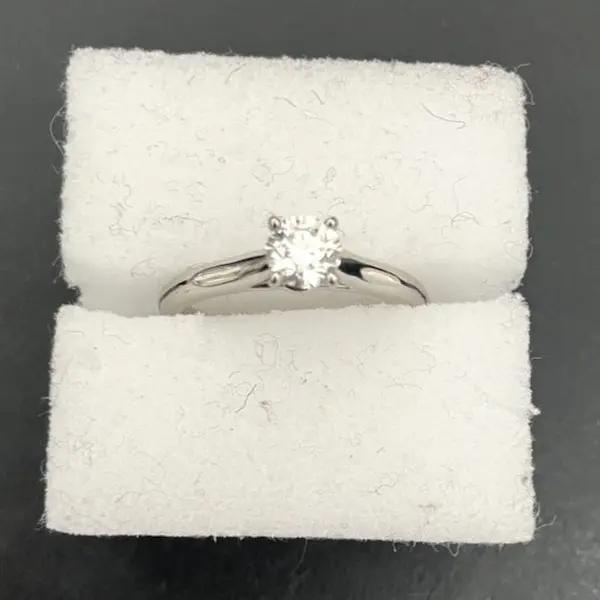 カルティエ　1895 ソリテール　リング