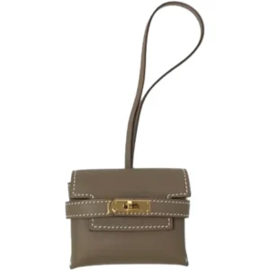 エルメス ケリーフェスティバル チャーム レザー K刻印 ゴールド金具