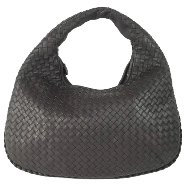 ボッテガ・ヴェネタ イントレチャート ショルダーバッグ レザー