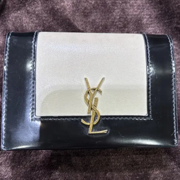 サンローラン　カサンドラ　カードケース