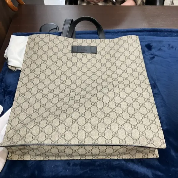グッチ　GGスプリームキャンバス　トートバッグ