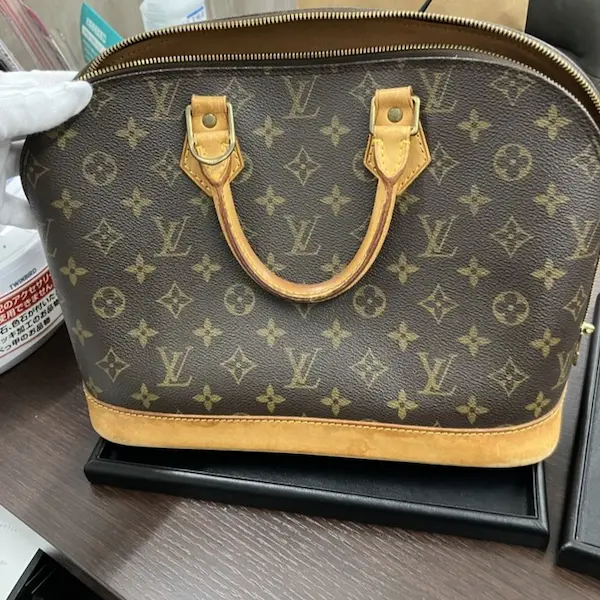 ルイ・ヴィトン　モノグラム　アルマ