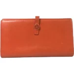 シャネル ココボタン 財布 レザー