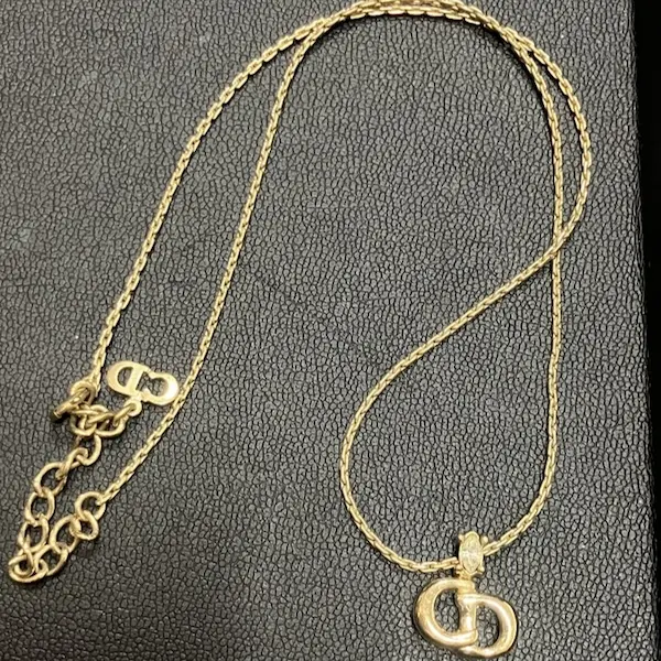 ディオール　CDロゴ　ネックレス