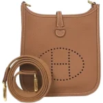 エルメス エヴリンTPM ショルダーバッグ レザー K刻印 ゴールド金具