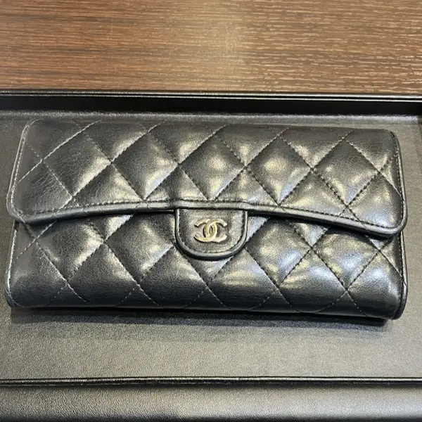 シャネル　マトラッセ　クラシックロングフラップウォレット