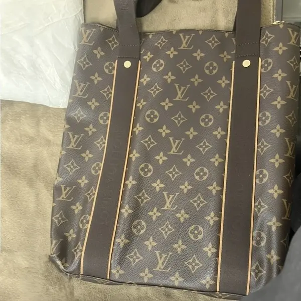 ルイ・ヴィトン　モノグラム　カバ　ボブール