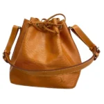 ルイ・ヴィトン エピ プチノエ ショルダーバッグ M44108