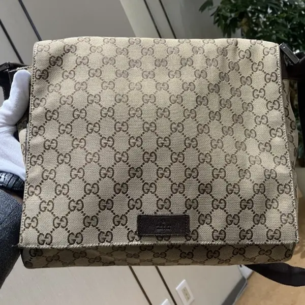 グッチ　GGキャンバス　メッセンジャーバッグ