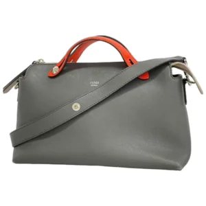 フェンディ バイザウェイ ショルダーバッグ レザー