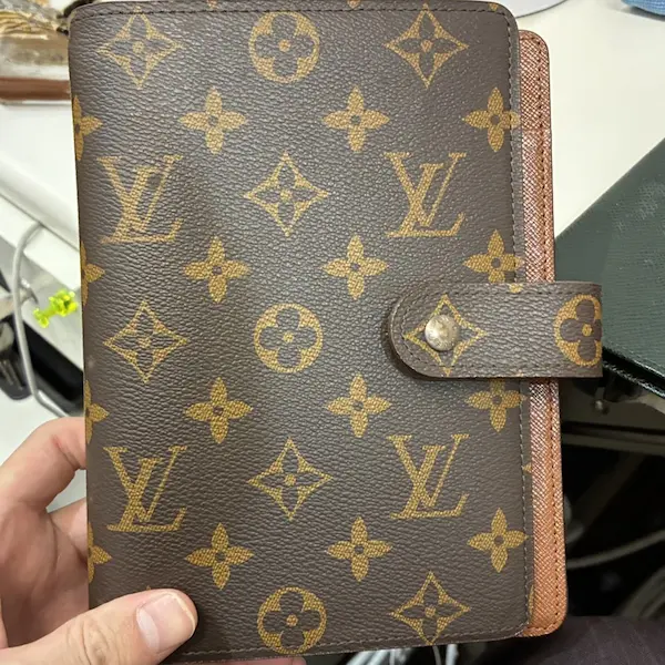 ルイ・ヴィトン　モノグラム　アジェンダ MM　手帳カバー