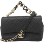 シャネル マトラッセ チェーンショルダーバッグ ラムスキン