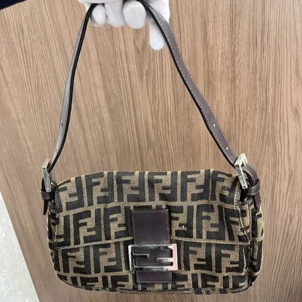 フェンディ　マンマバケット　ズッカ