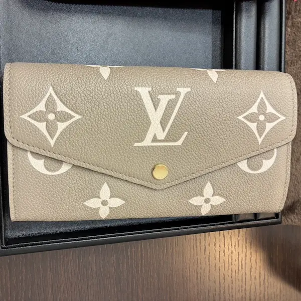 ルイ・ヴィトン　モノグラム・アンプラント　ポルトフォイユ・サラ