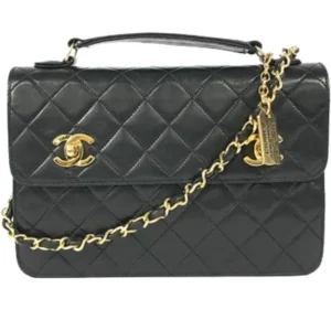 シャネル マトラッセ チェーンショルダーバッグ ラムスキン