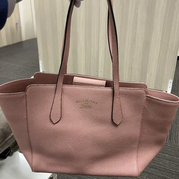 グッチ　スウィング　トートバッグ
