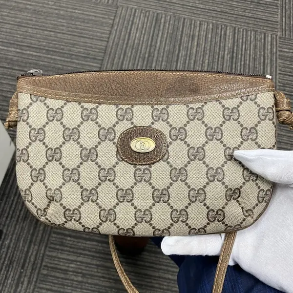 グッチ　アクセサリーコレクション　GGプラス　ミニショルダーバッグ