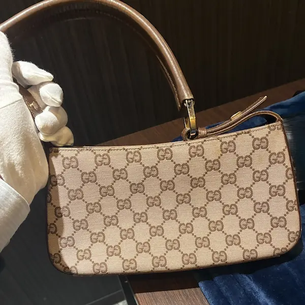 グッチ　GGキャンバス　アクセサリーポーチ