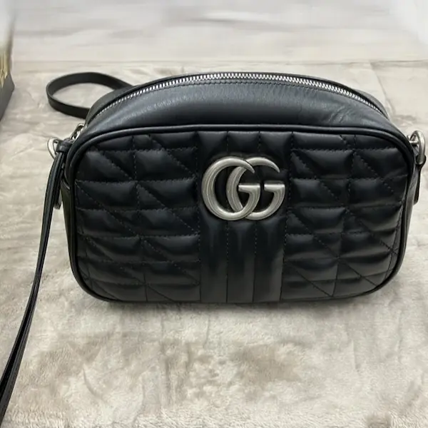 グッチ　GGマーモント　スモールショルダーバッグ