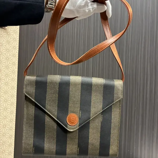 フェンディ　ペカン　ショルダーバッグ